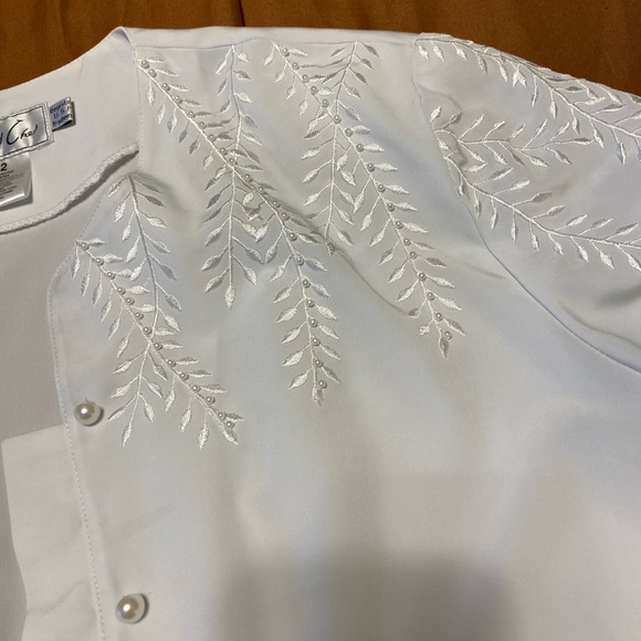 Women’s dress shirt - Picture 3 of 5